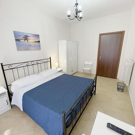Flavia Apartment Кастелламмаре-ді-Стабія Екстер'єр фото