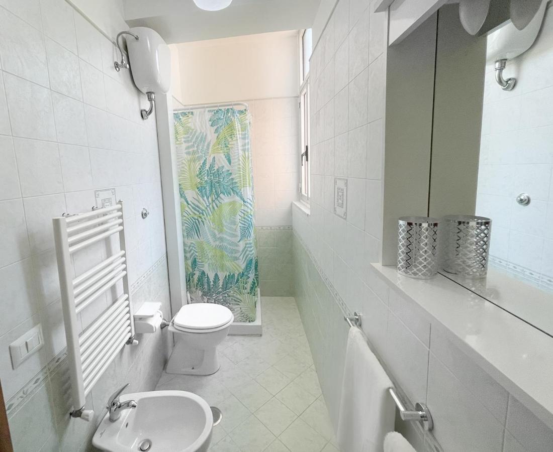 Flavia Apartment Кастелламмаре-ді-Стабія Екстер'єр фото